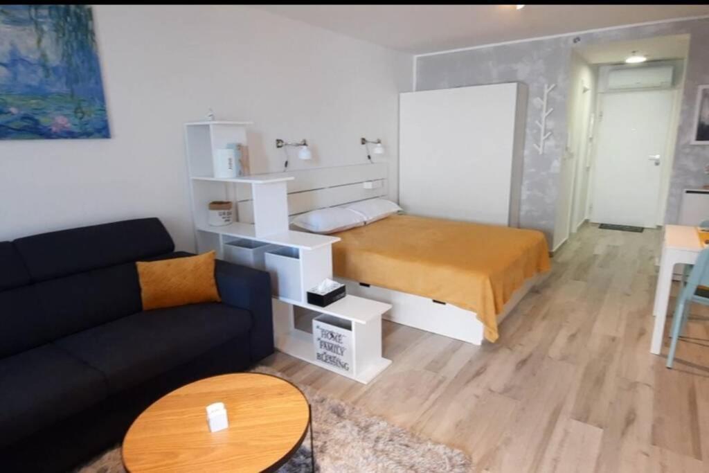 Maria, Modern Studio Apartment With Private Parking دوبروفينك المظهر الخارجي الصورة